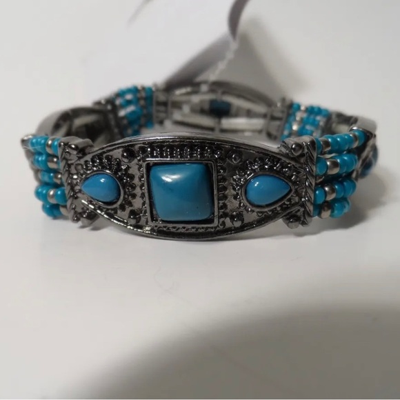 Mia Collection by Kim Min Sun Women's Resizable Turquoise Hematite Bracelet - Picture 5 of 5
